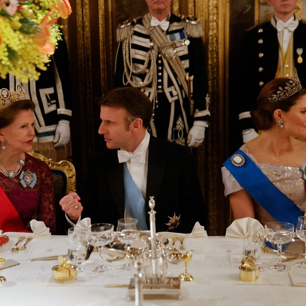 Königin Silvia, Emmanuel Macron und Prinzessin Victoria beim Galadinner