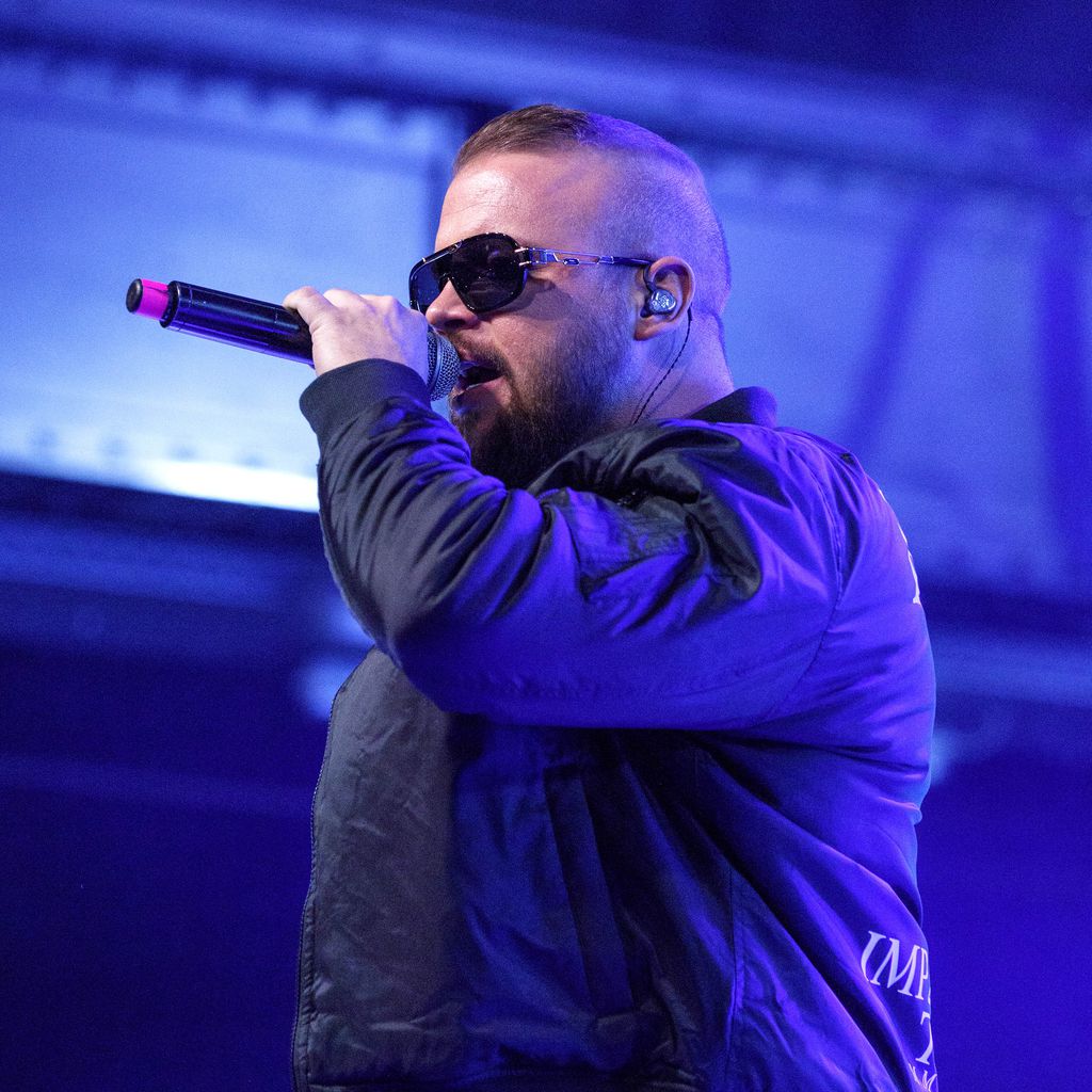 Kollegah bei einem Auftritt in Köln 2017