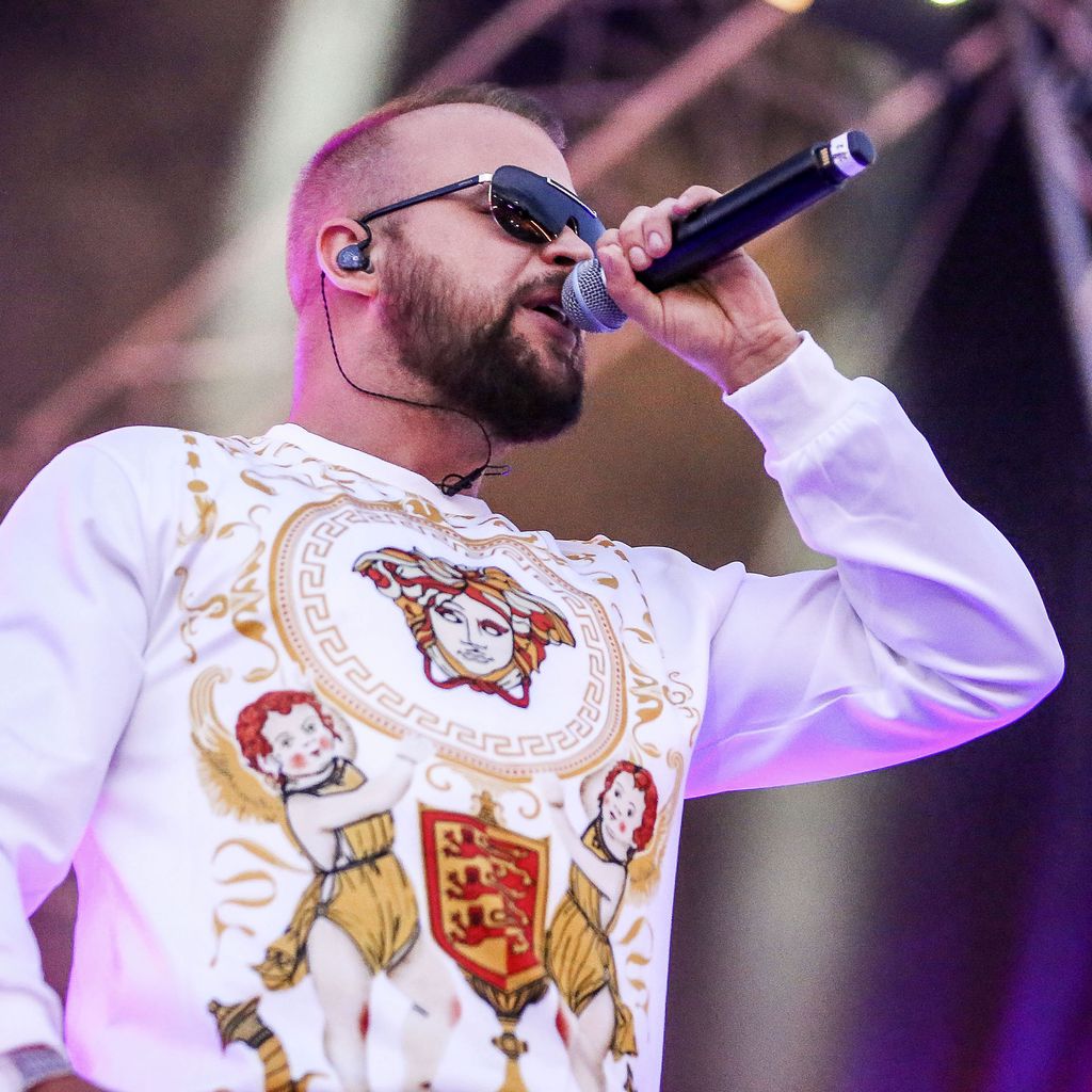 Kollegah bei einem Auftritt in Magdeburg