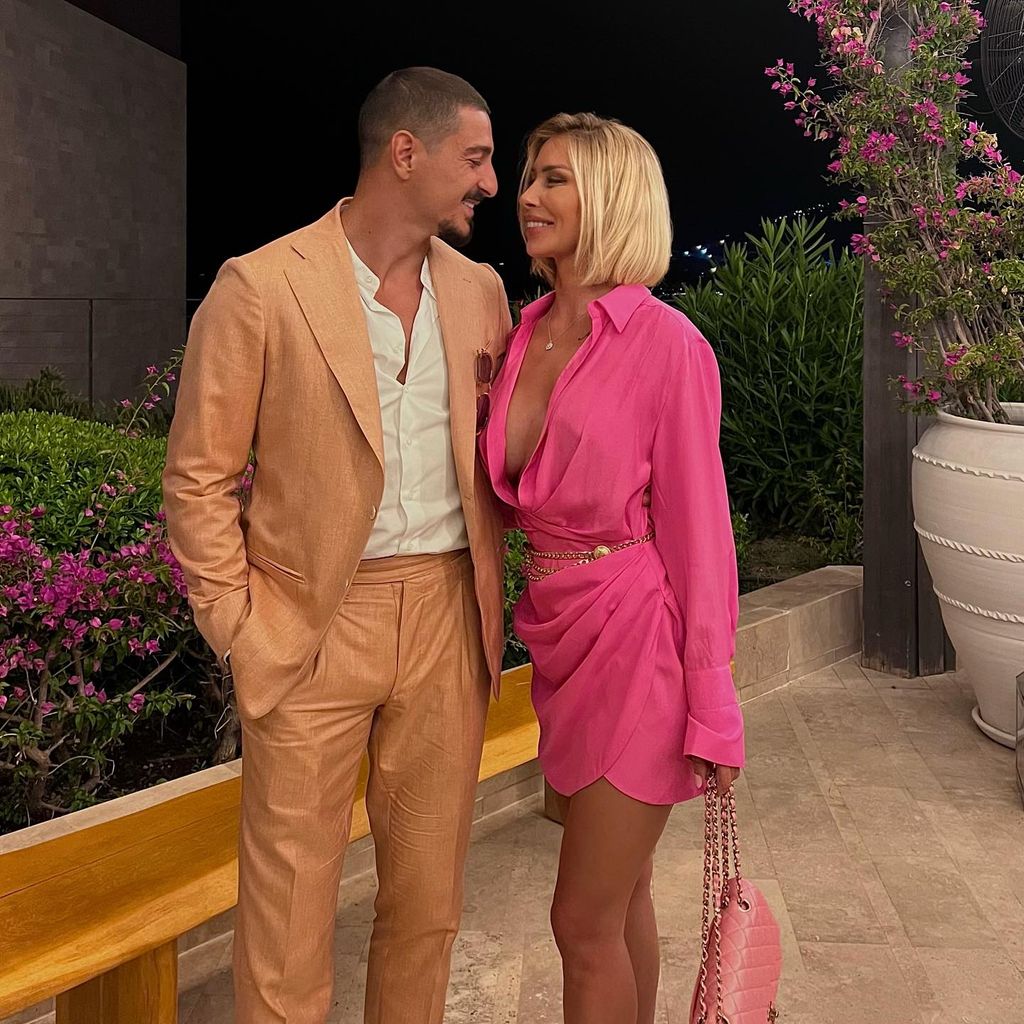 Koray Günter, Fußballer, mit Veronica Loi, Influencerin