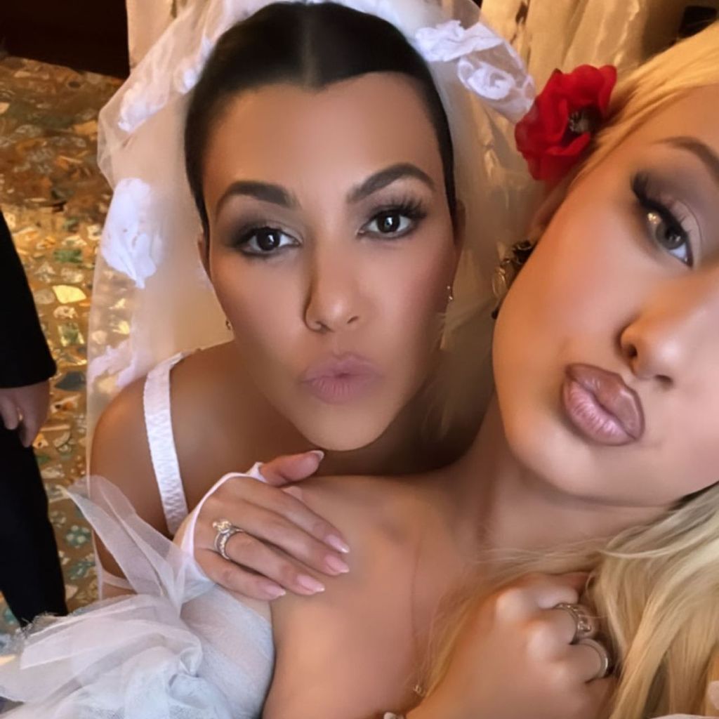 Kourtney Kardashian und Alabama Barker bei Kourtneys Hochzeit