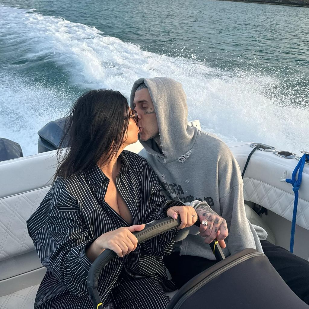 Kourtney Kardashian und Travis Barker, Mai 2024