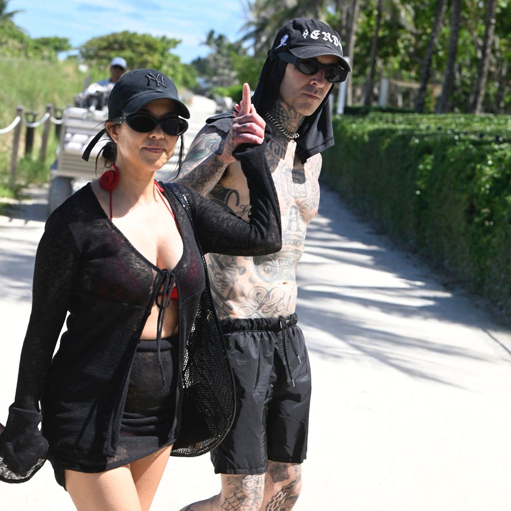 Kourtney Kardashian und Travis Barker im Juni 2024