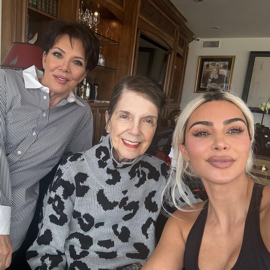 Kris Jenner, Oma MJ Shannon und Kim Kardashian (v.l.n.r.)