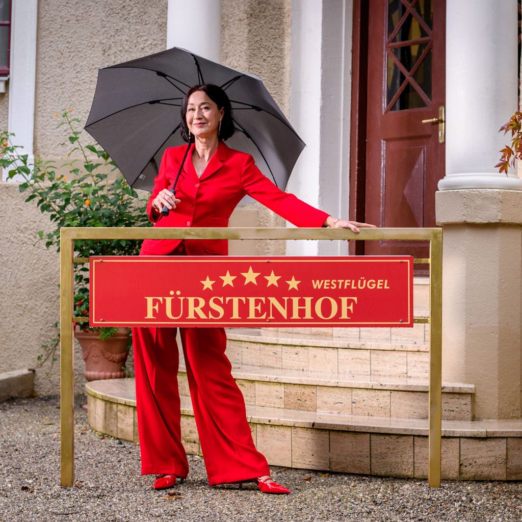 Krista Birkner am Set von "Sturm der Liebe"