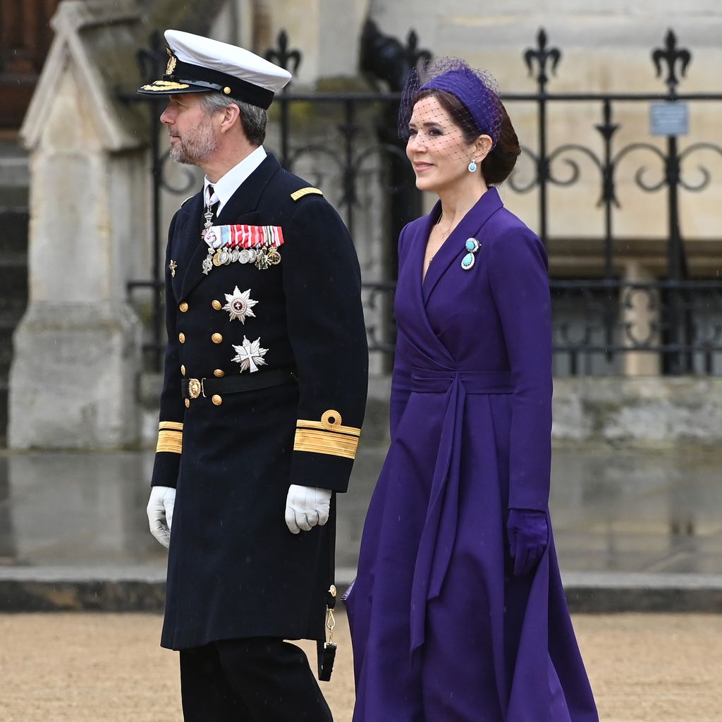 Kronprinz Frederik und seine Frau Kronprinzessin Mary von Dänemark, Krönung König Charles III., Mai