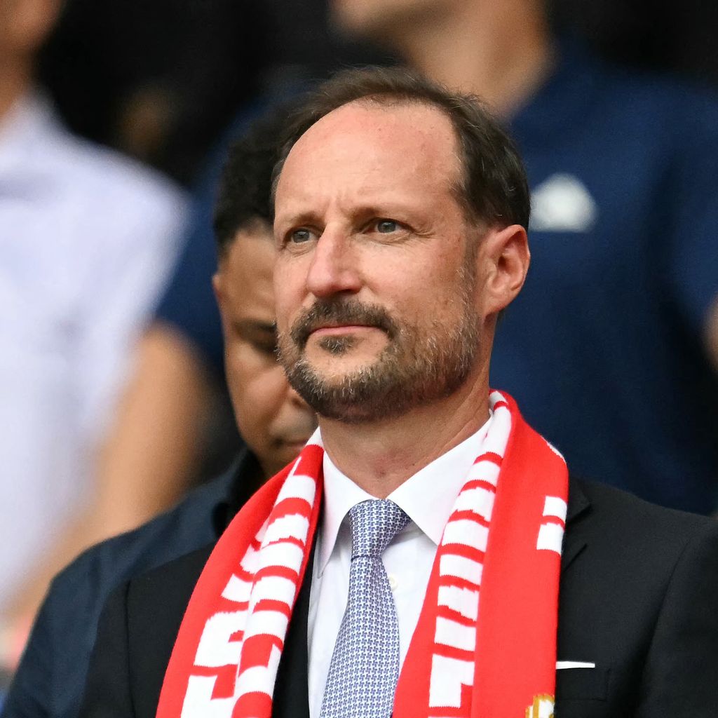 Kronprinz Haakon verfolgt Norwegen gegen England im WM-Viertelfinale 2026 in Miami Gardens