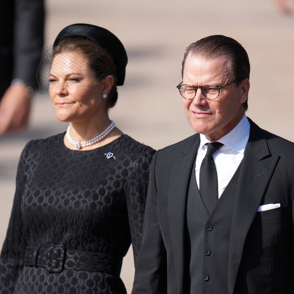 Kronprinzessin Victoria von Schweden und Prinz Daniel bei der Trauerfeier für König Harald V. in Oslo