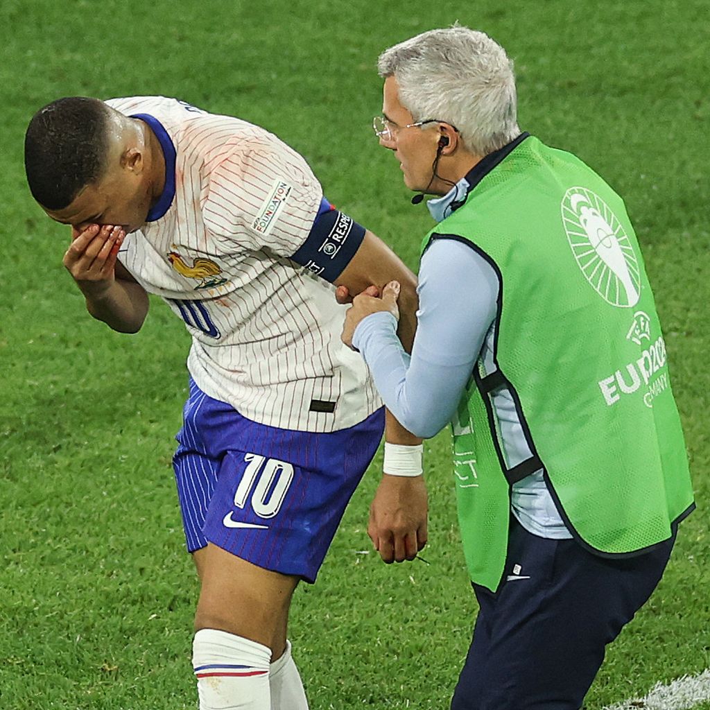 Kylian Mbappé, Fußballprofi