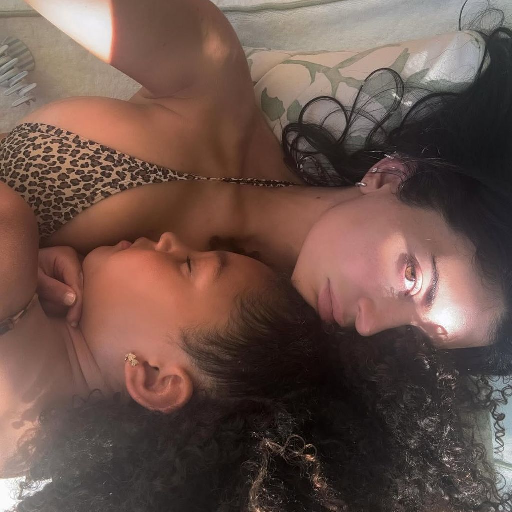 Kylie Jenner mit ihrer Tochter Stormi