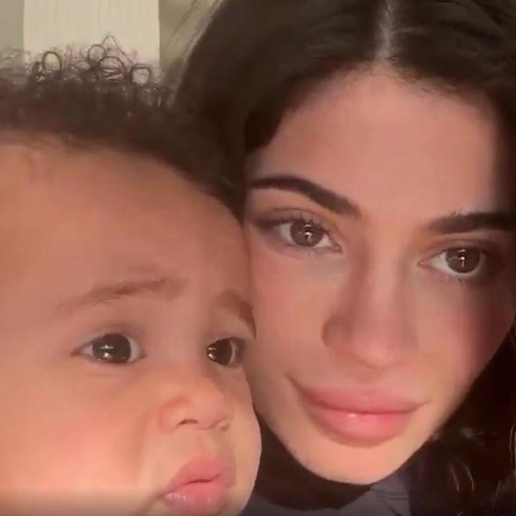 Kylie Jenner mit ihrem Sohn Aire