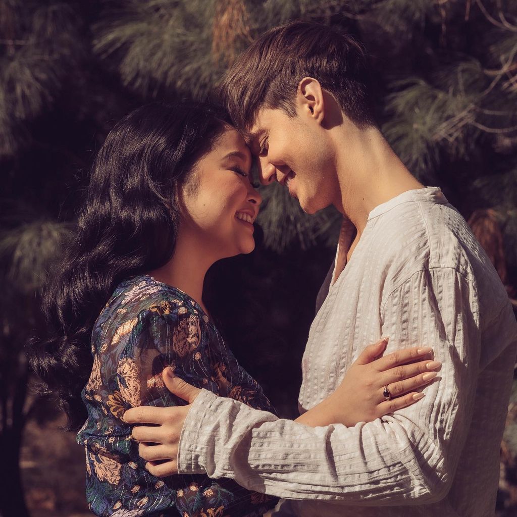 Lana Condor und Anthony De La Torre im Mai 2022