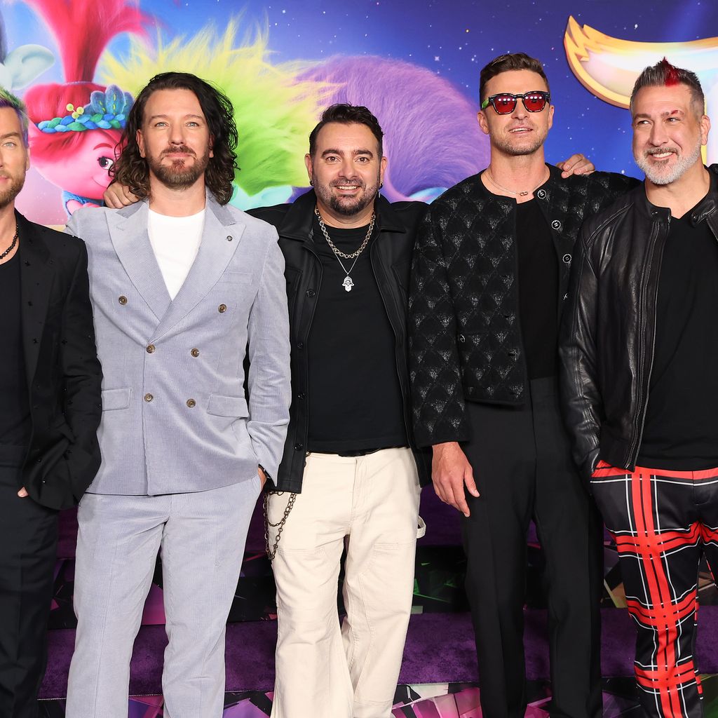 Lance Bass, JC Chasez, Chris Kirkpatrick, Justin Timberlake, und Joey Fatone im November 2023