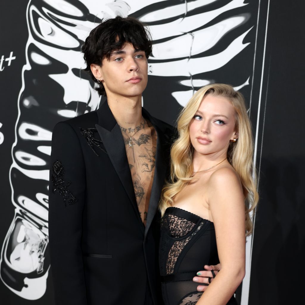 Landon Barker und Skyla Sanders bei ihrem Red-Carpet-Debüt als Paar