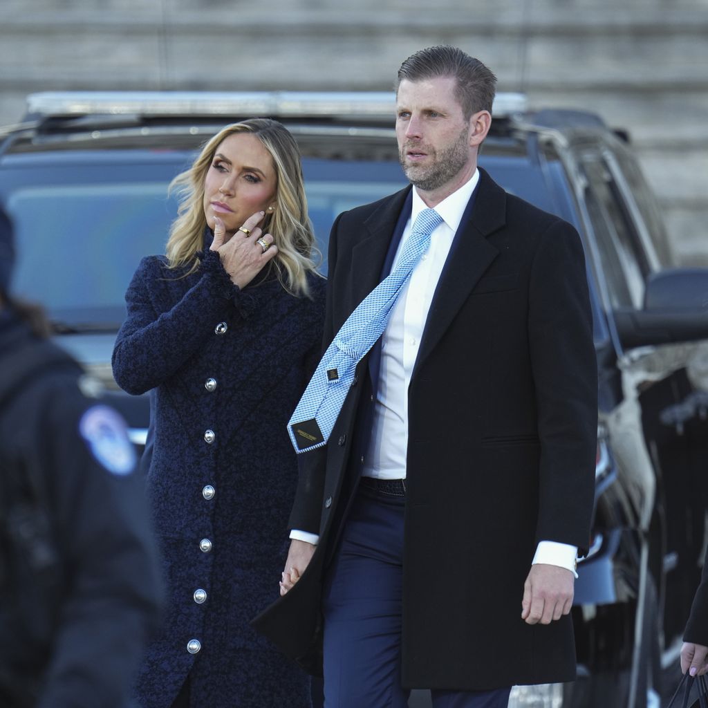 Lara Trump und Eric Trump verlassen das Kapitol nach der Amtseinführung von Präsident Trump 2025.