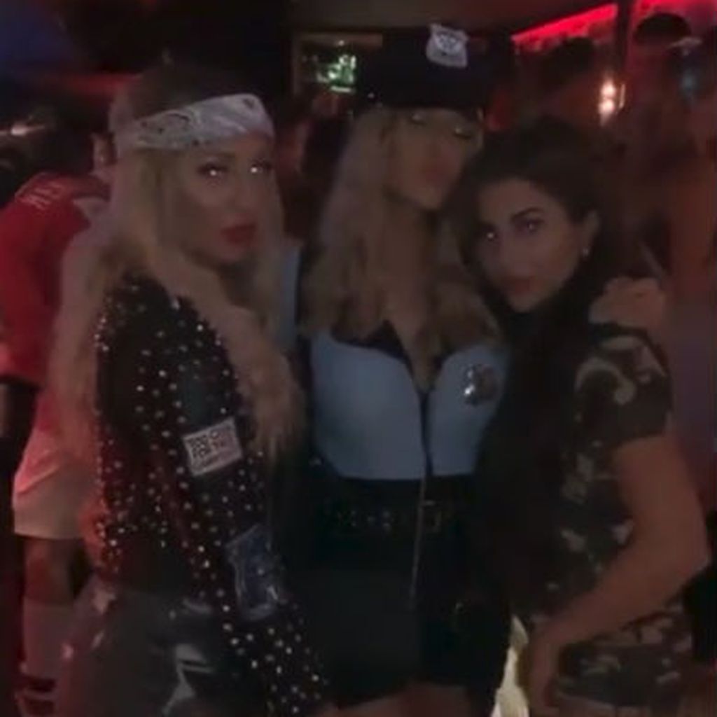 Larissa, Gerda Lewis und Asena Neuhoff in Köln