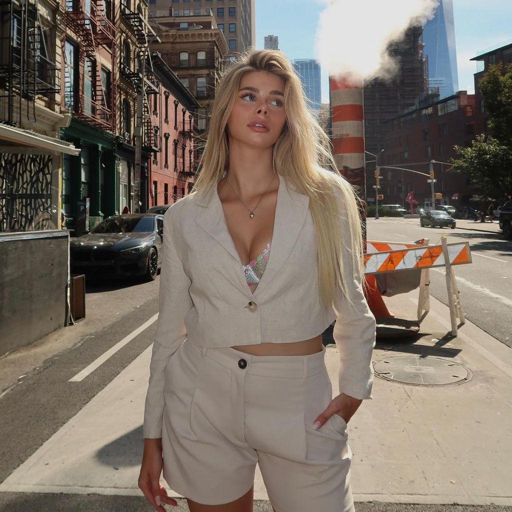 Larissa Neumann in New York