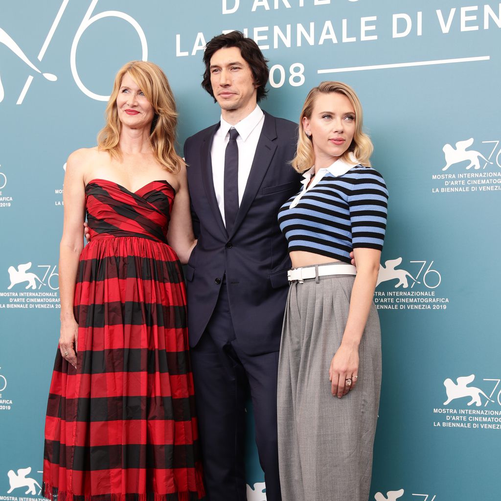 Laura Dern, Adam Driver und Scarlett Johansson beim Photocall zur "Marriage Story" in Venedig