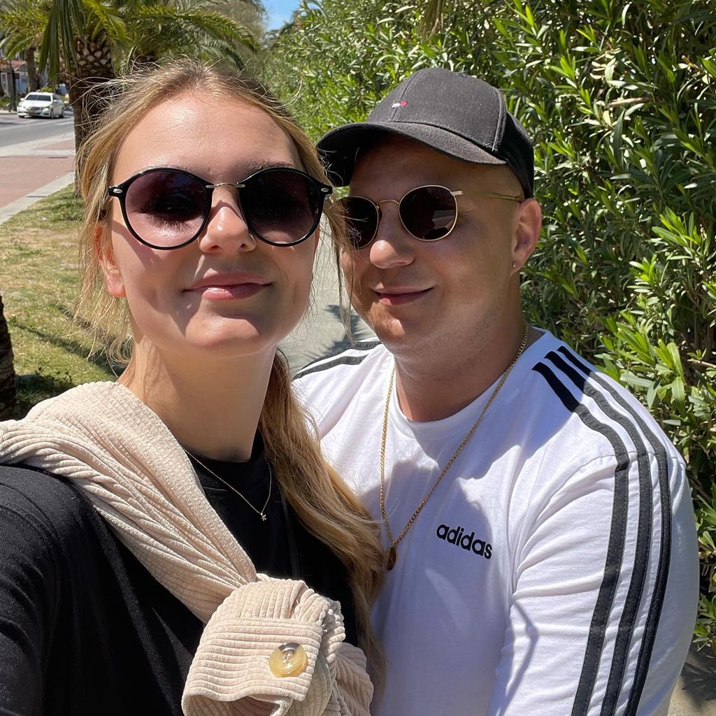 Laura Hink und Marcel Maurice Neue im April 2022 auf Kreta