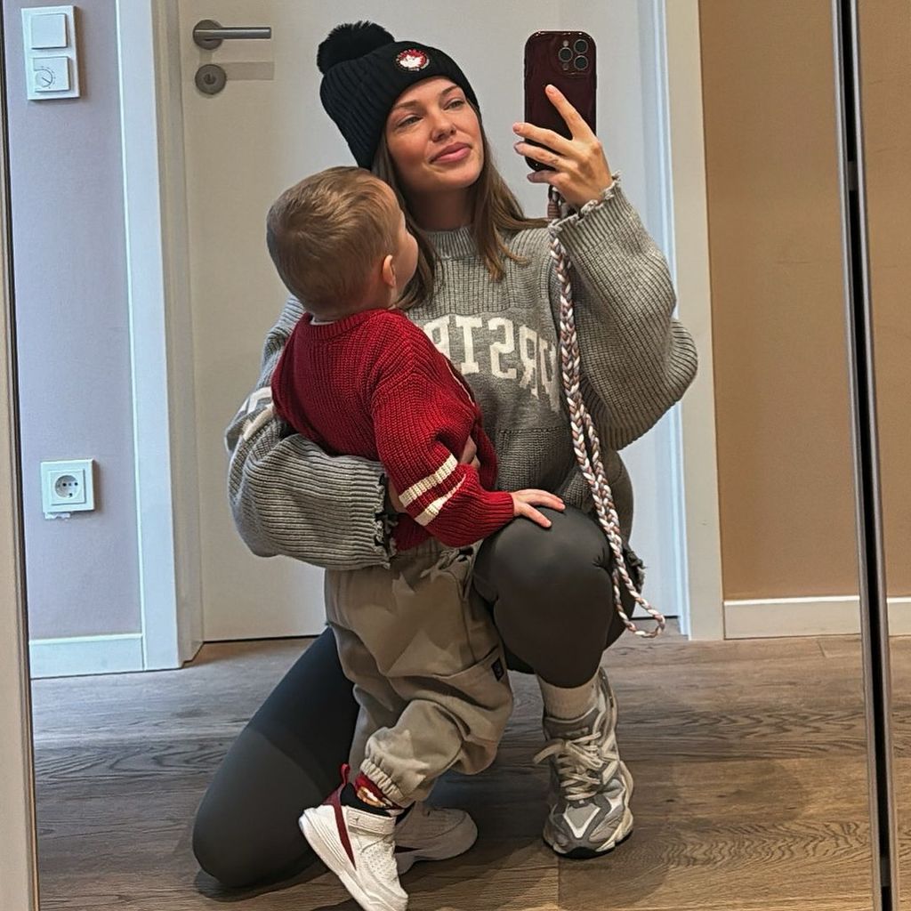 Laura Maria Rypa und ihr Sohn Leano