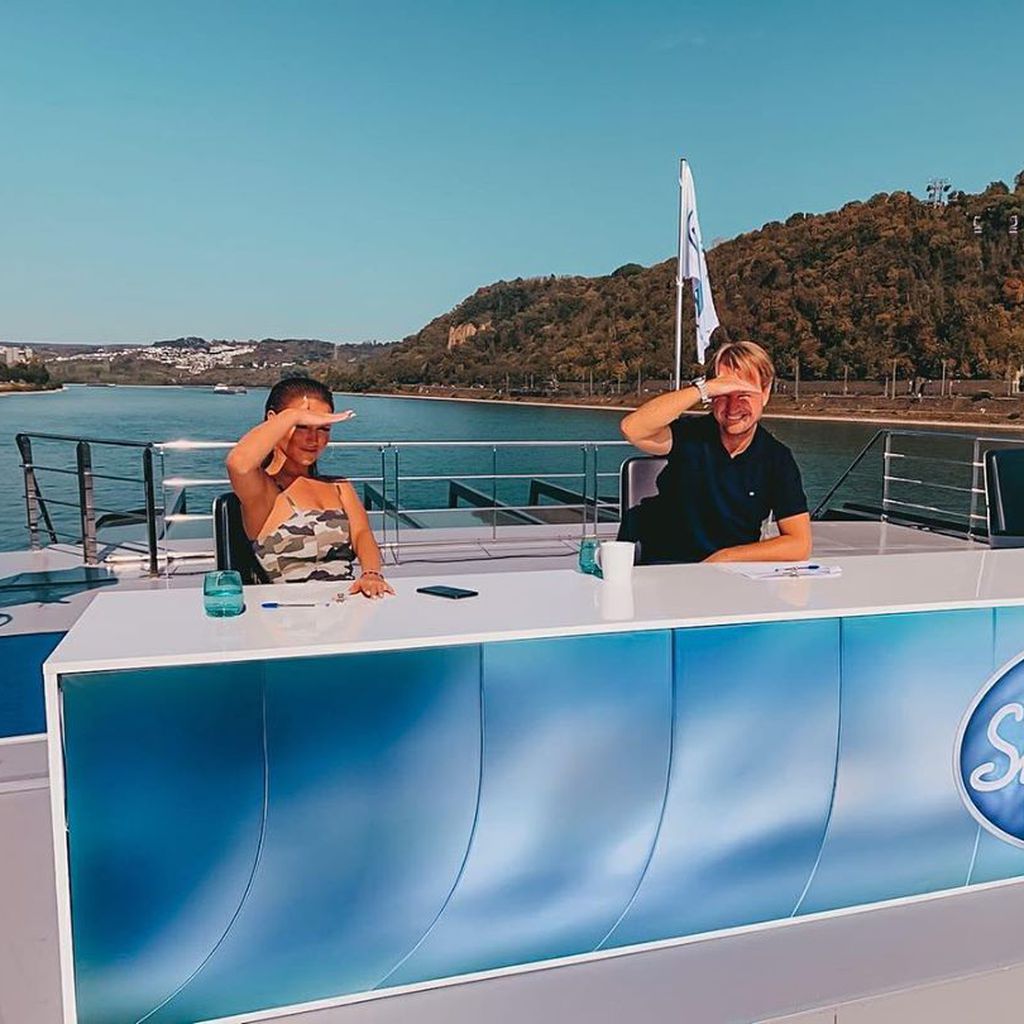 Laura Müller und Markus Krampe am Set von DSDS