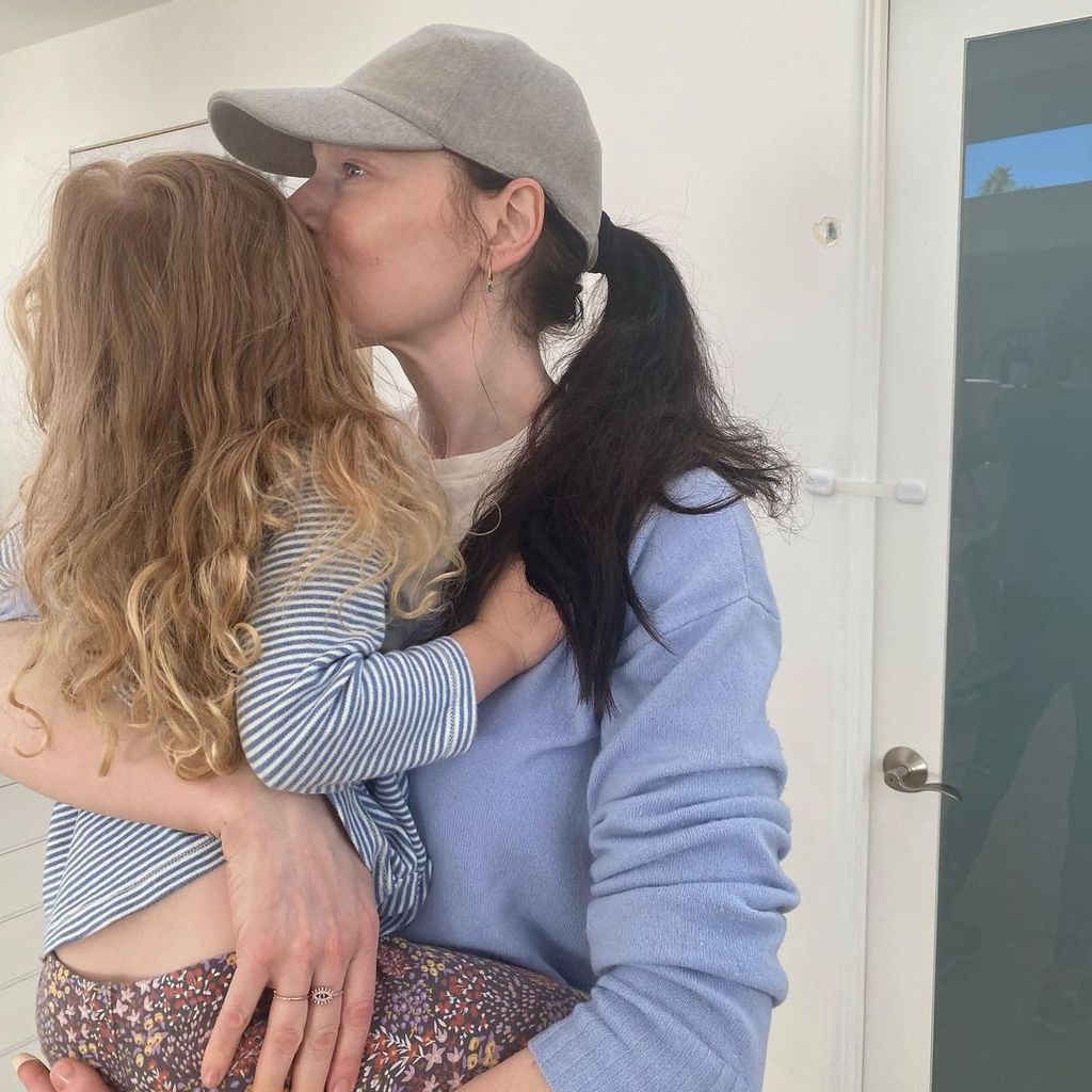 Laura Prepon mit ihrer Tochter Ella
