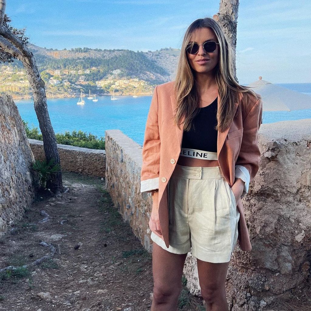 Laura Wontorra im Urlaub 2022