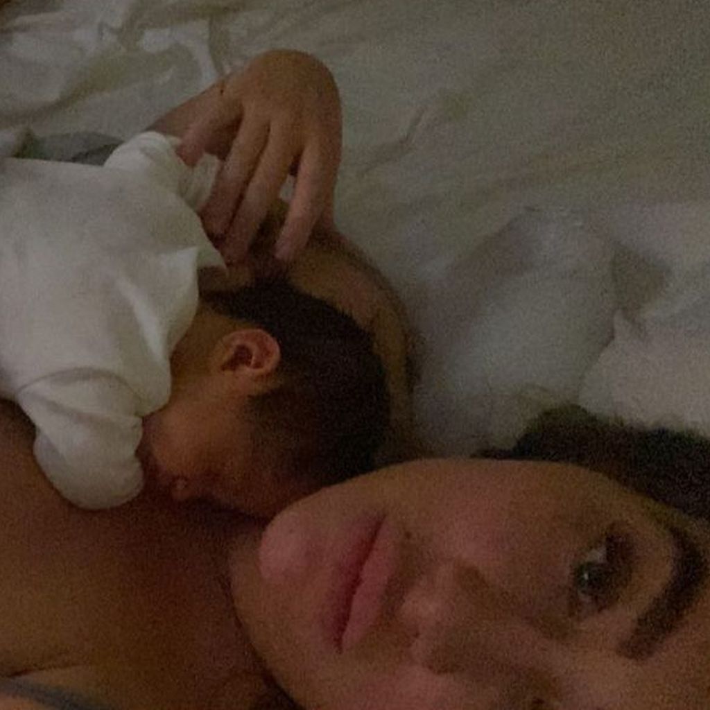 Lauren Goodger mit ihrer Tochter Larose im Juli 2021