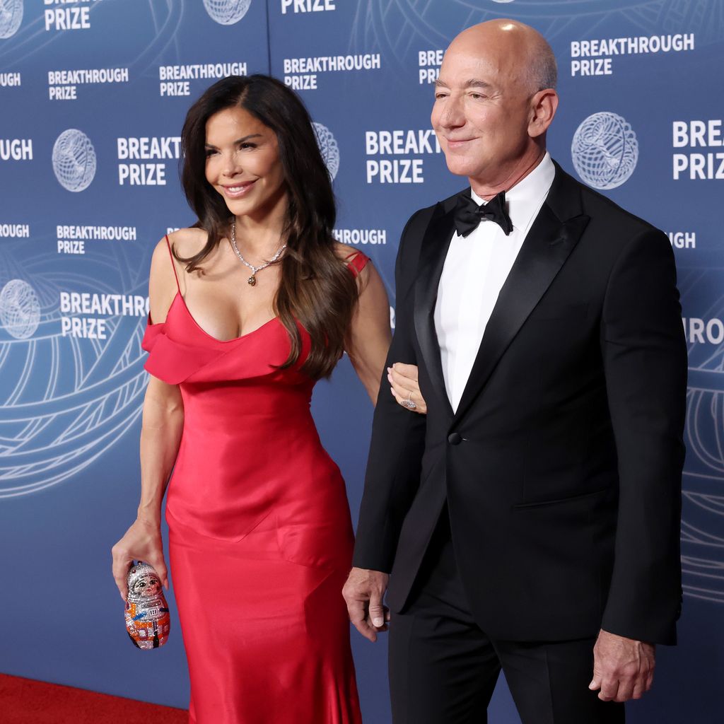 Lauren Sánchez und Jeff Bezos im April 2025