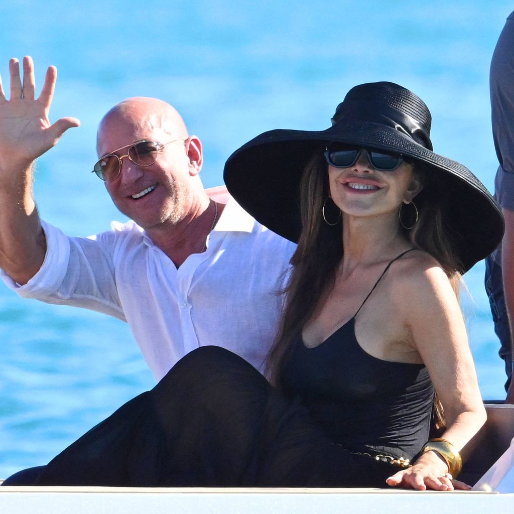 Lauren Sánchez und Jeff Bezos im Club 55 am Pampelonne Beach in Saint Tropez