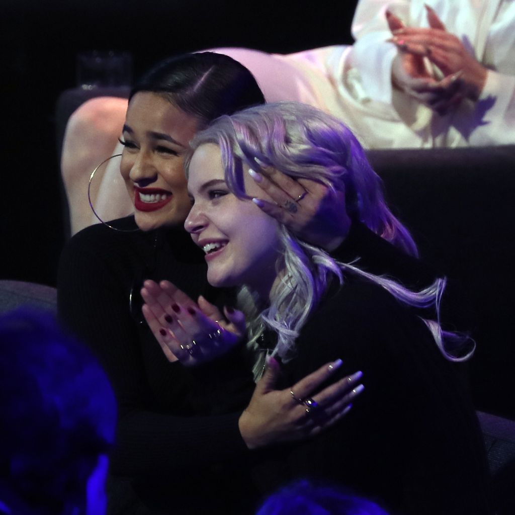 Laurita Kästel und Carlotta Truman beim ESC-Vorentscheid als S!sters