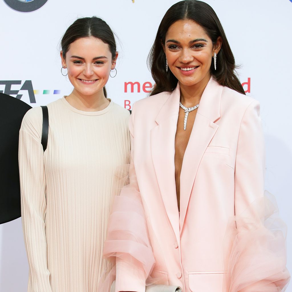 Lea van Acken und Nilam Farooq auf dem Deutschen Filmpreis 2018