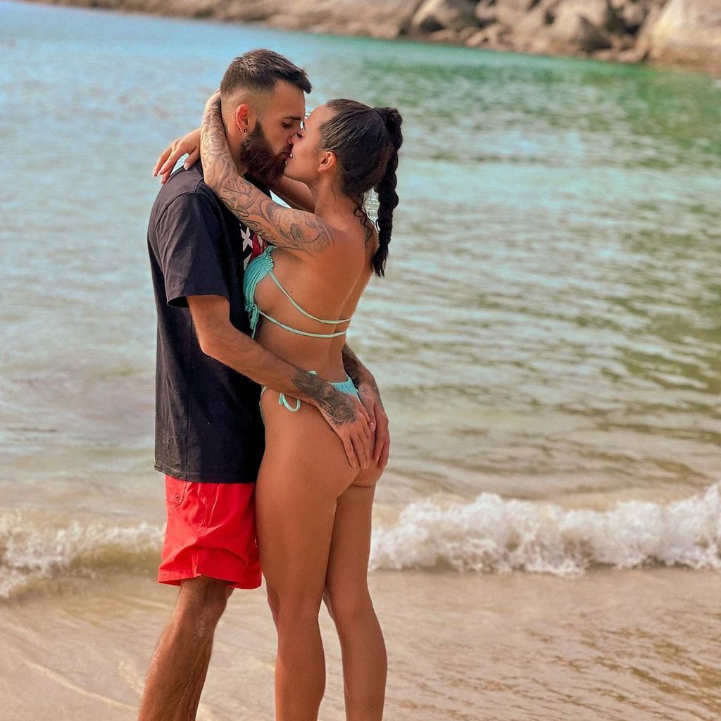 Leandro Teixeira und Elena Miras im Januar 2022 auf Phuket