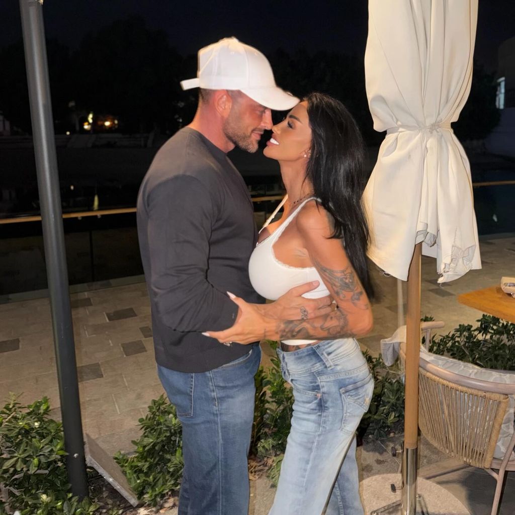 Lee Andrews und Katie Price im März 2026