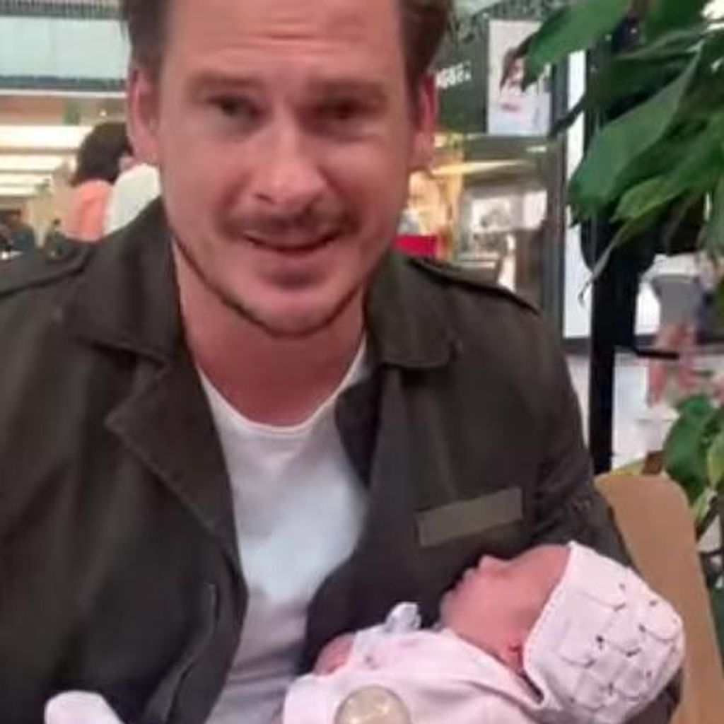Lee Ryan und sein Kind