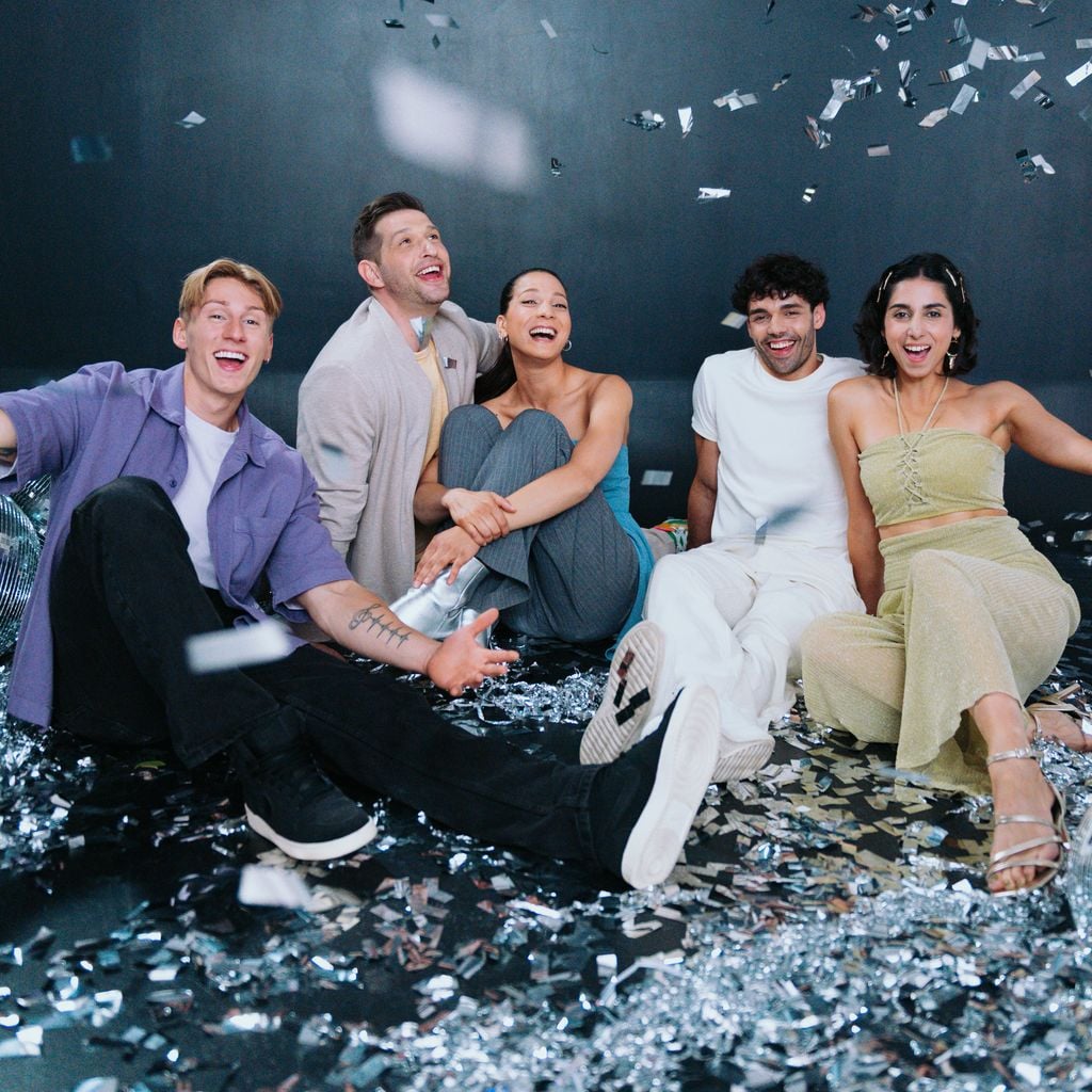 Leif Lunburg, Igor Dolgatschew, Shaolyn Fernandez, Raphael Kalkowski, Suri Abbassi aus "Alles was zählt"