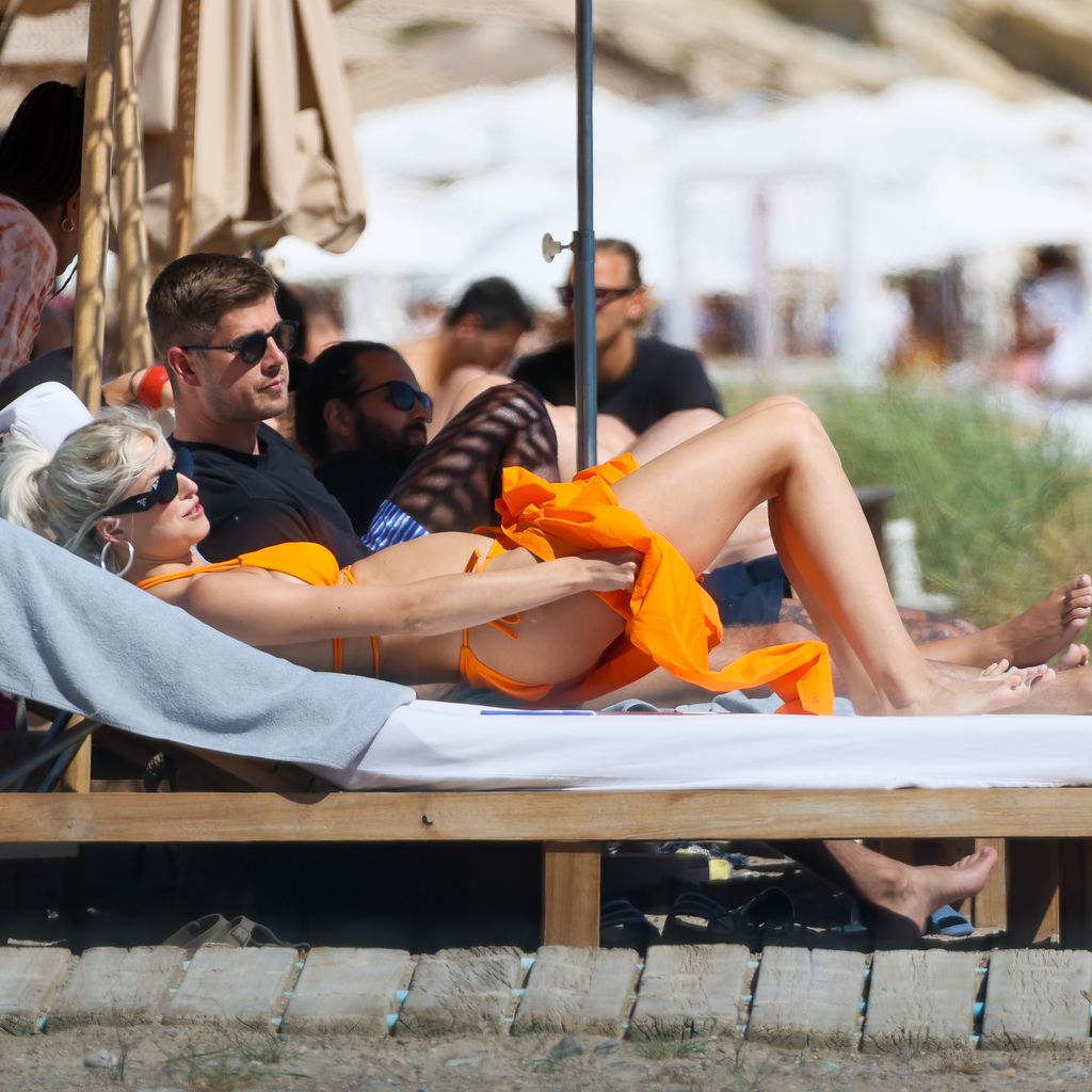 Lena Gercke und ihr Partner Dustin Schöne im Mai 2022 auf Ibiza