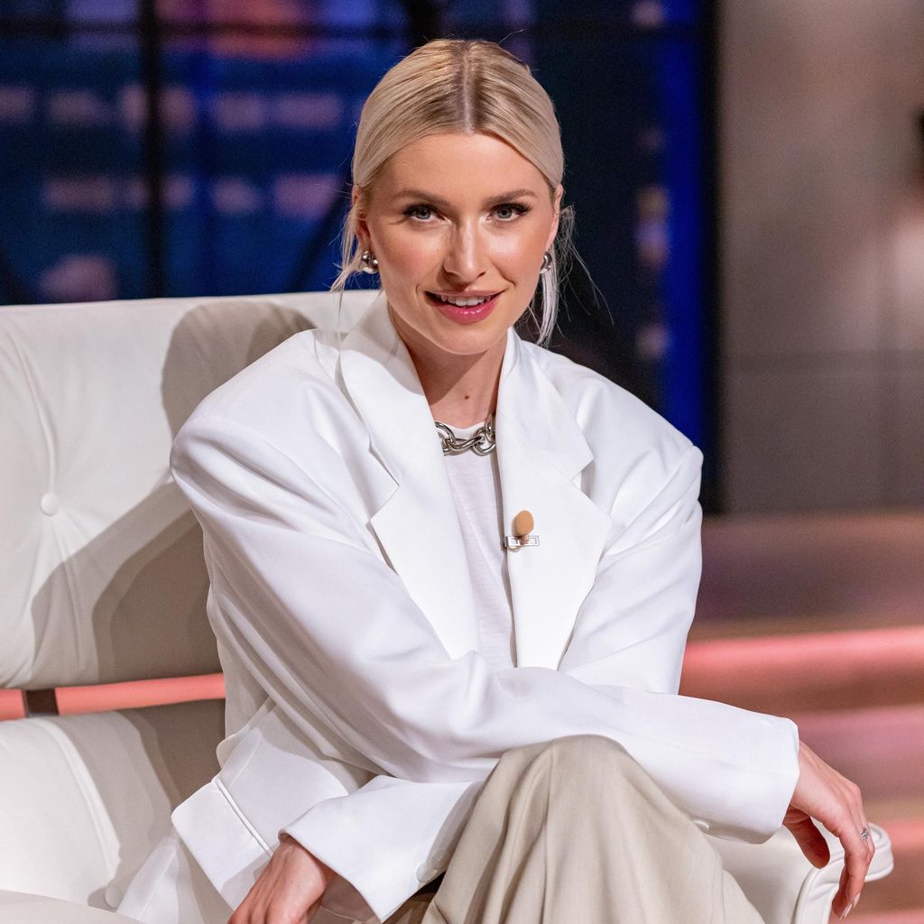 Model Lena Gercke bei "Die Höhle der Löwen", Staffel 18