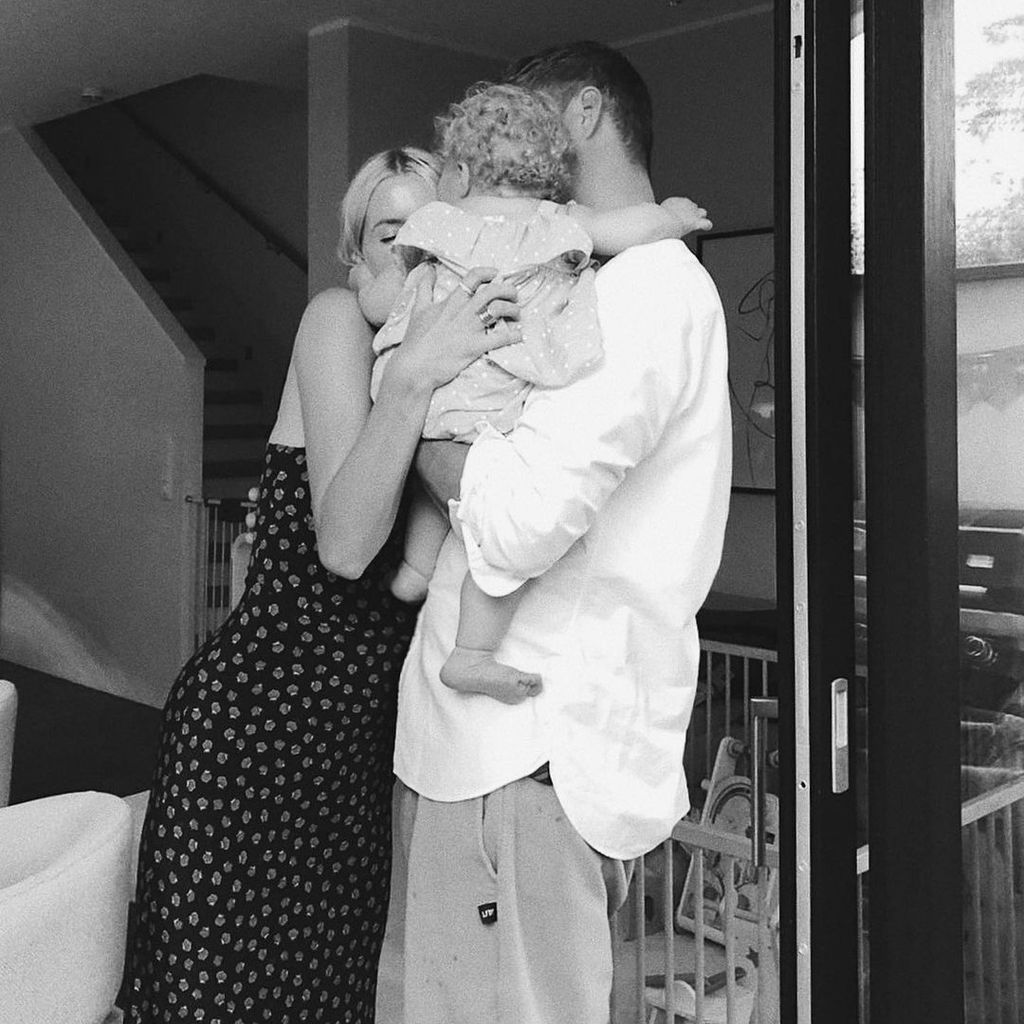 Lena Gercke mit Dustin Schöne und Tochter Zoe im Juli 2021