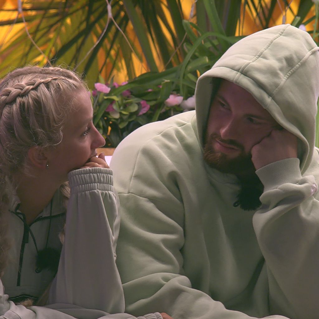 Lena und Domenik bei "Love Island"
