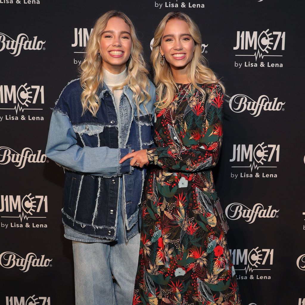 Lena und Lisa im November 2019