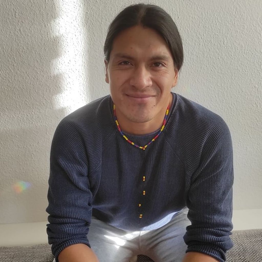 Leo Rojas, Sänger