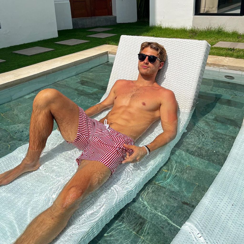 Leon, "Love Island"-Kandidat