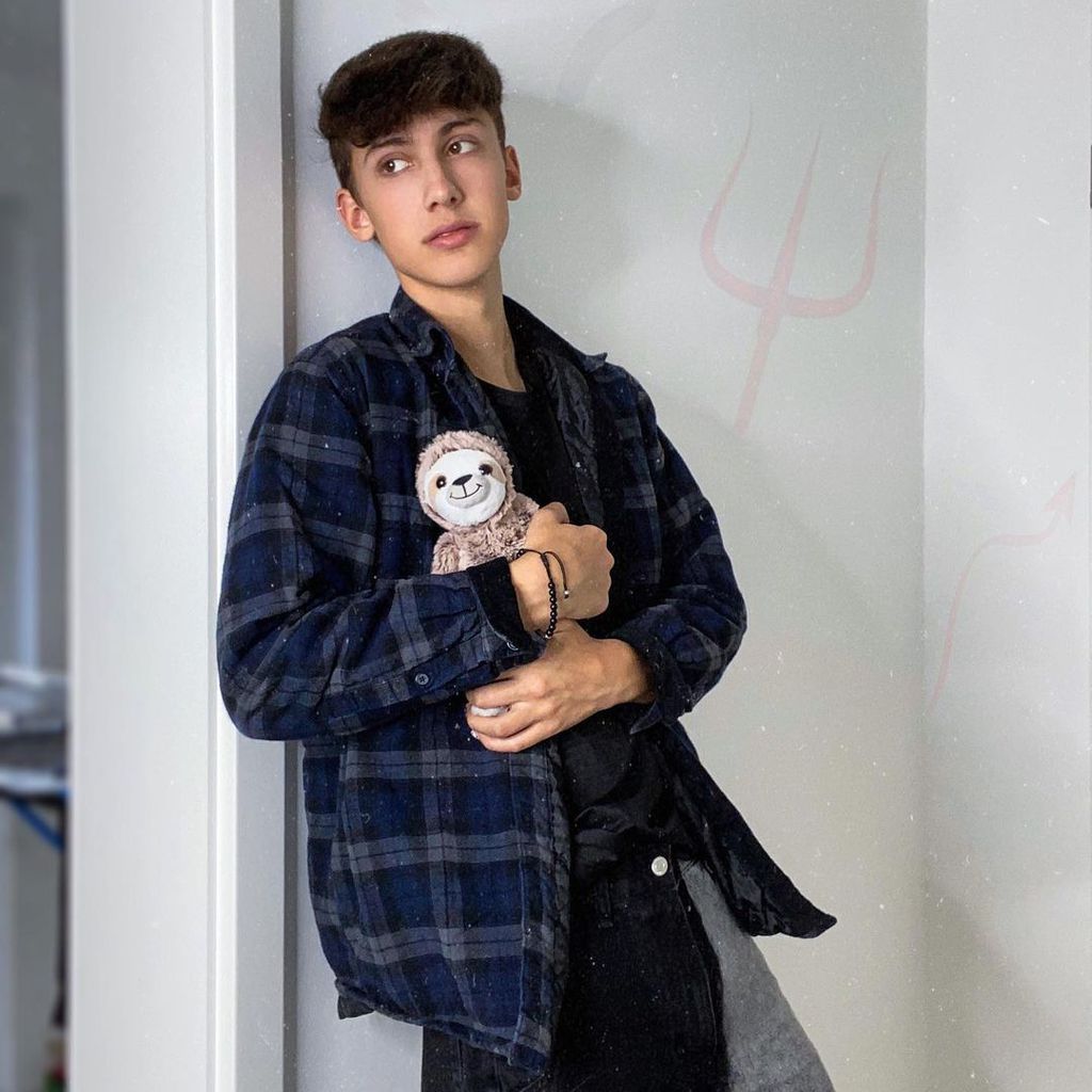 Leon Content, TikToker