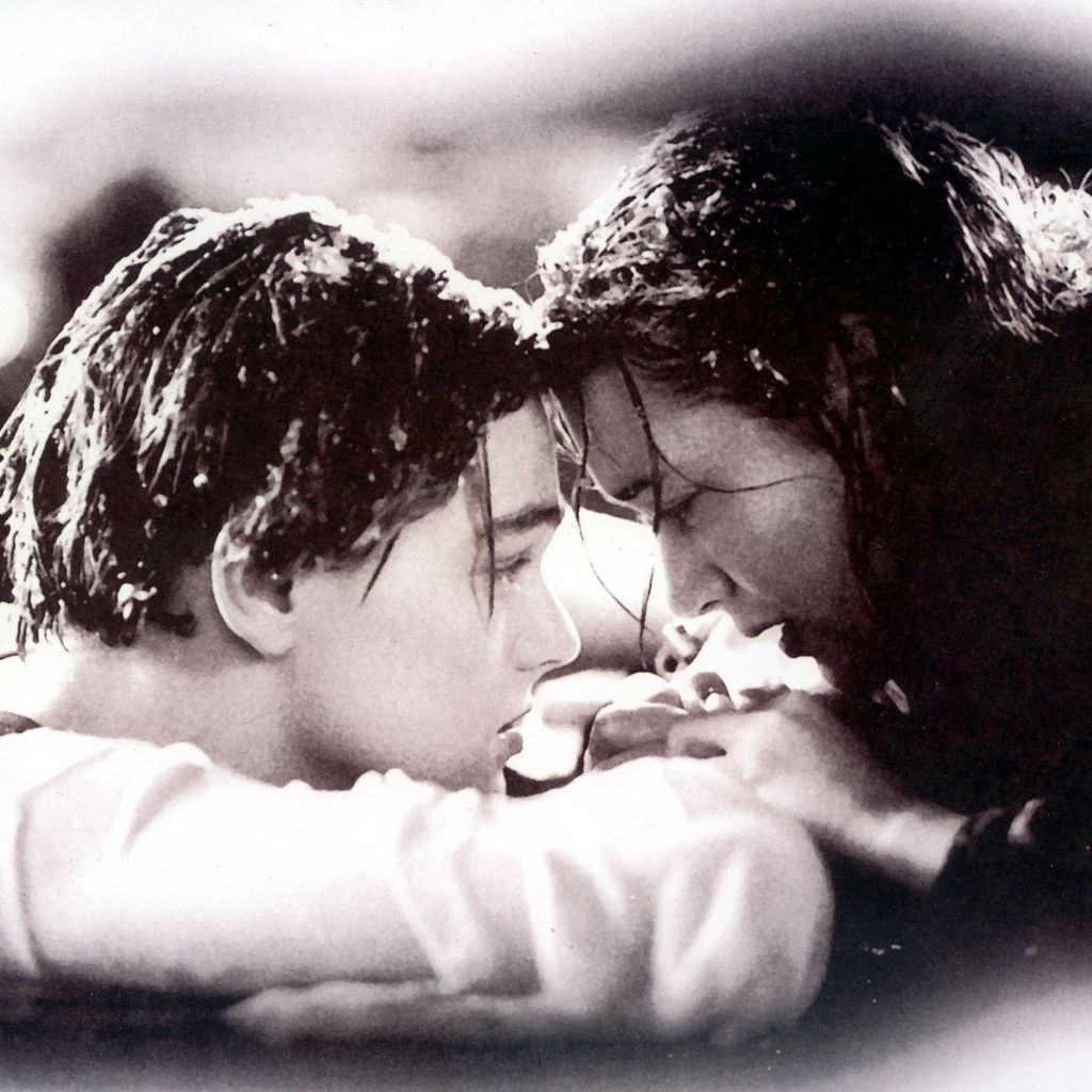Leonardo DiCaprio und Kate Winslet am Ende von "Titanic"
