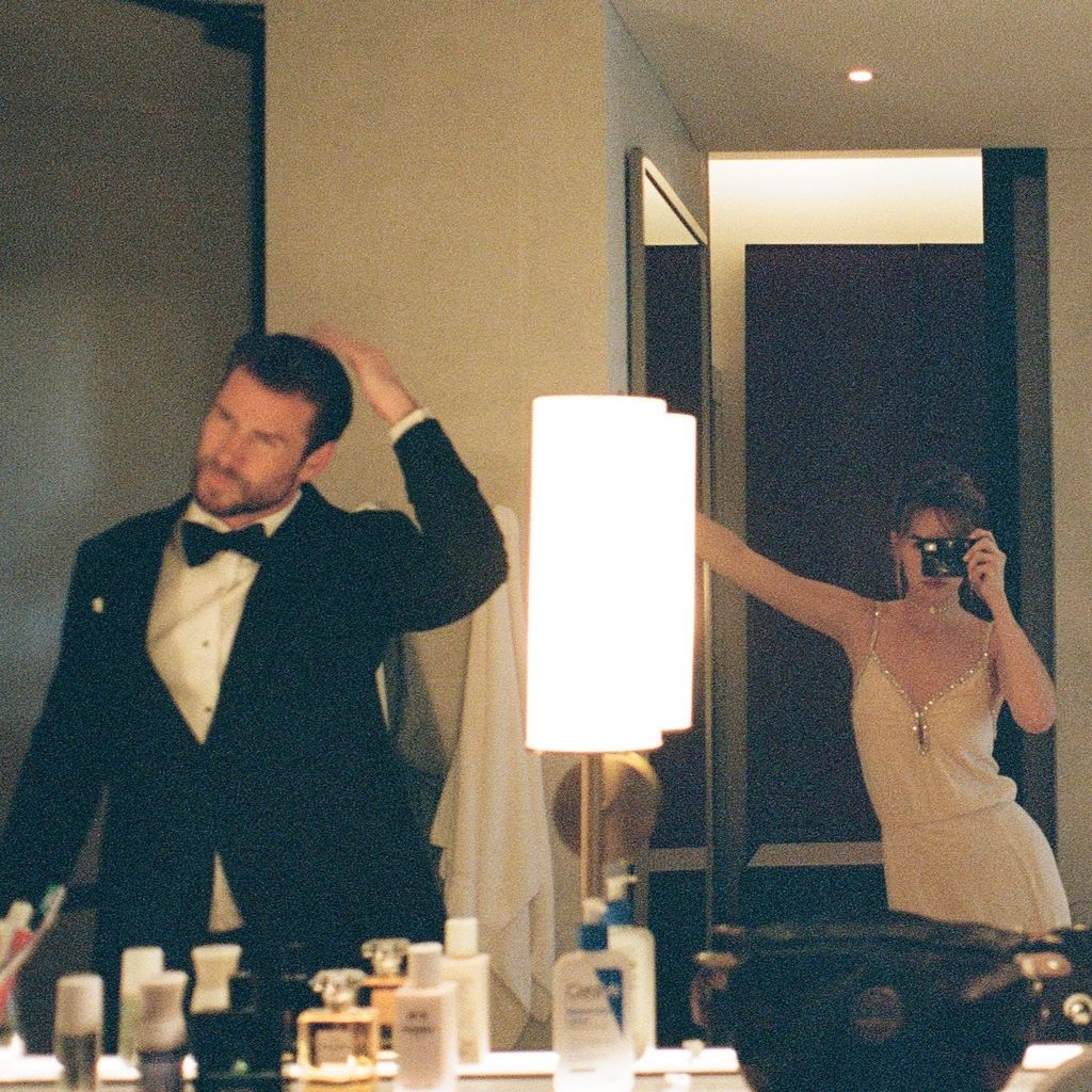 Liam Hemsworth und Gabriella Brooks