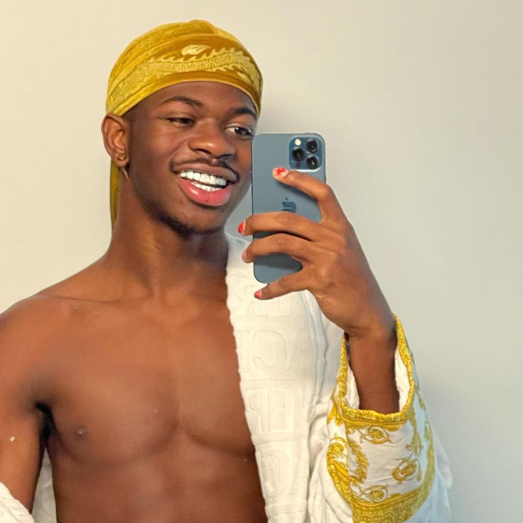 Lil Nas X, Sänger und Rapper