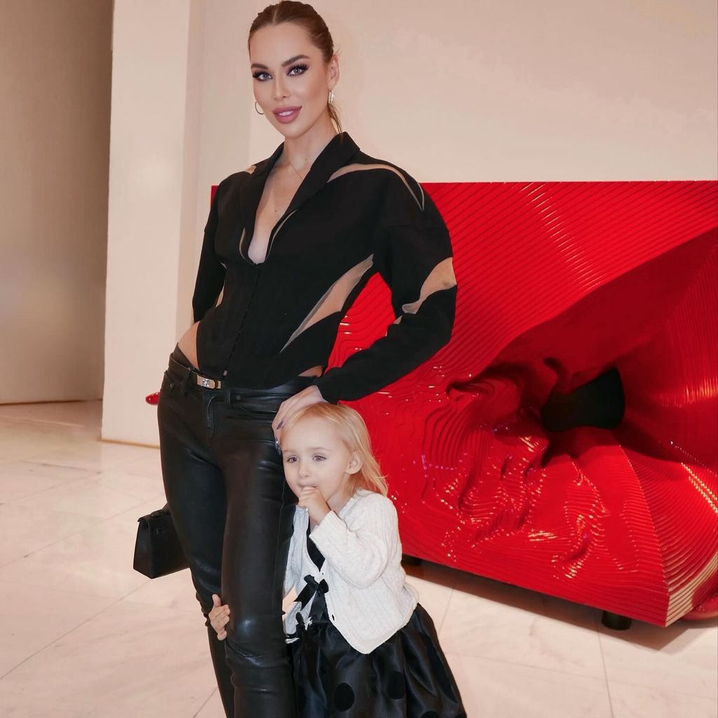 Liliana Matthäus mit ihrer Tochter, November 2024