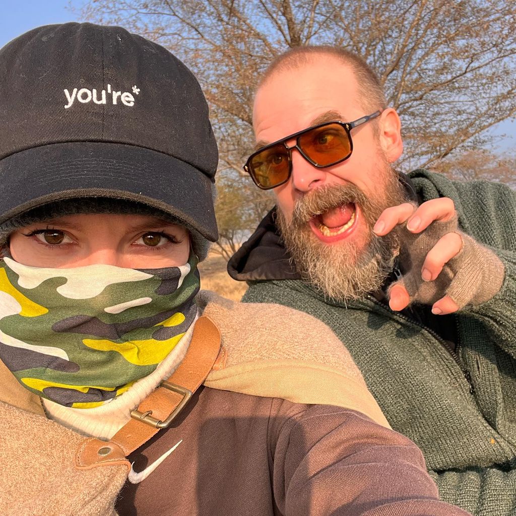 Lily Allen und David Harbour im Dezember 2023