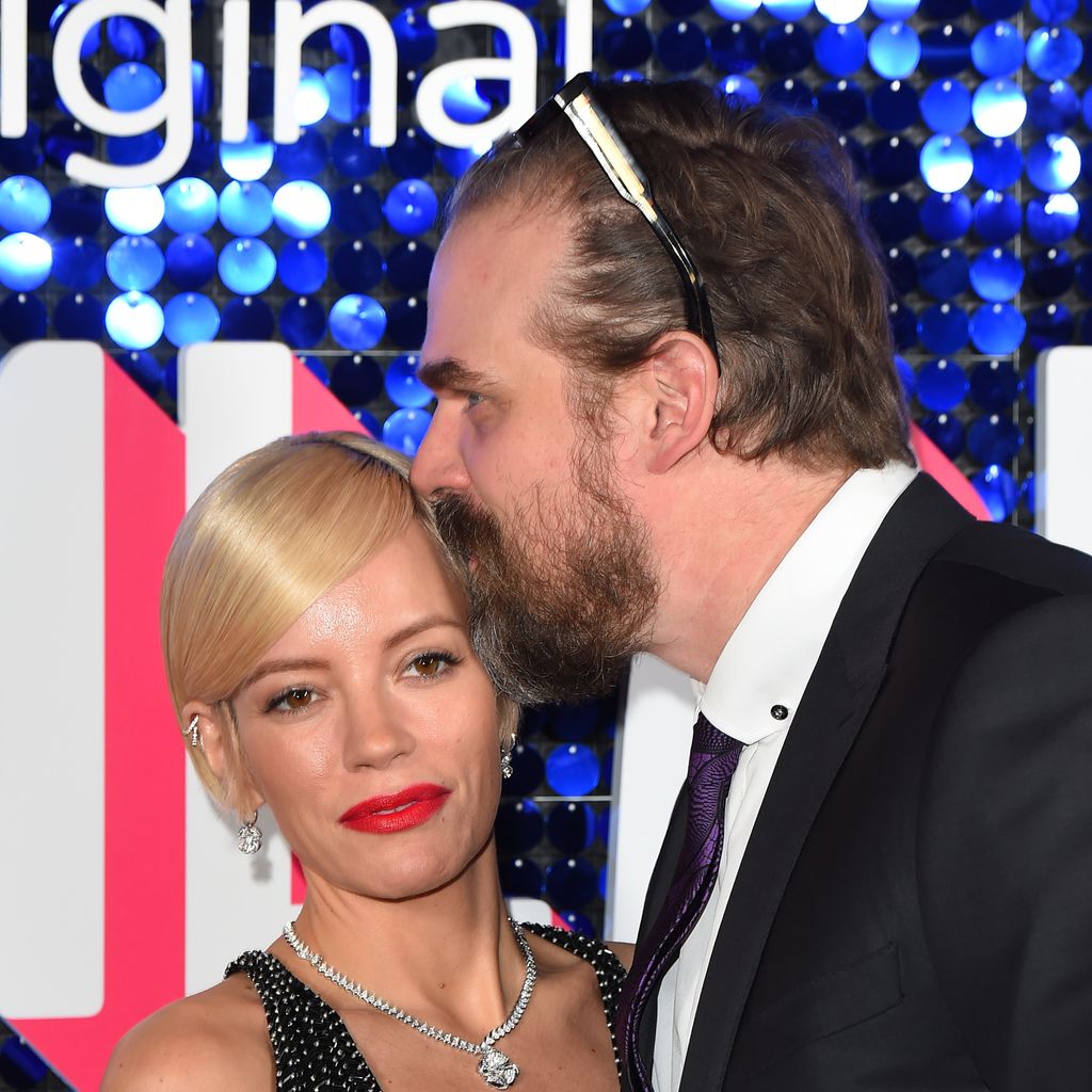 Lily Allen und David Harbour im März 2023